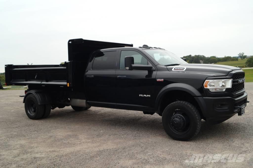 RAM 5500 TRADESMAN Pašizgāzējs