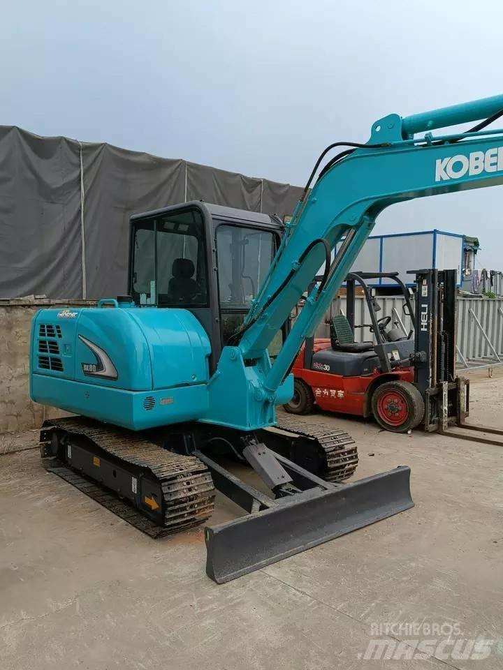 Kobelco SK 60 Kāpurķēžu ekskavatori