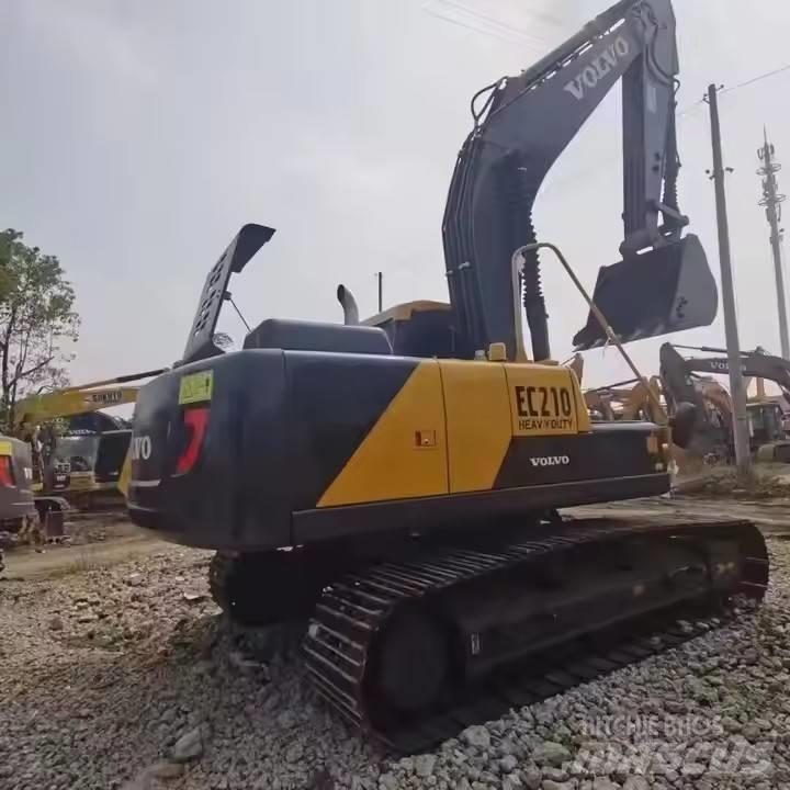 Volvo EC 210 Kāpurķēžu ekskavatori