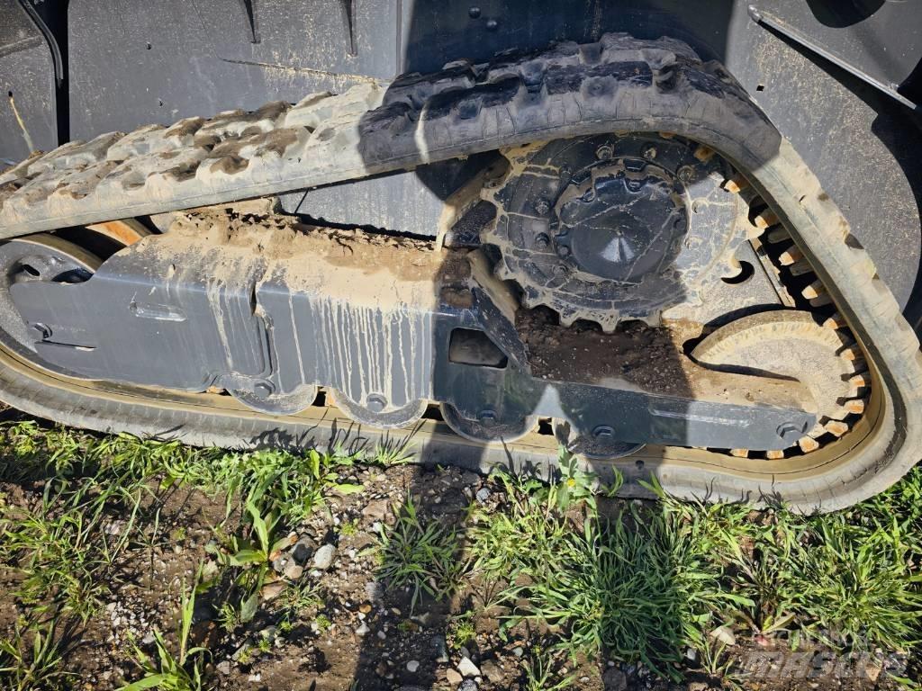 John Deere 317 G Lietoti riteņu kompaktiekrāvēji