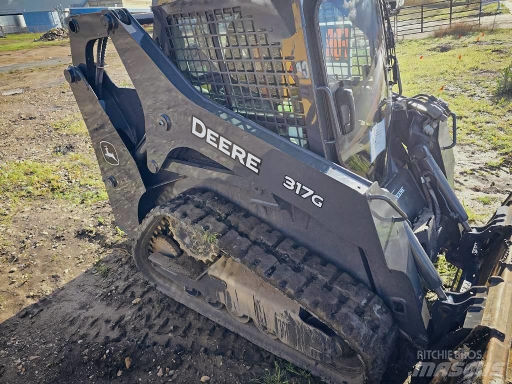 John Deere 317 G Lietoti riteņu kompaktiekrāvēji