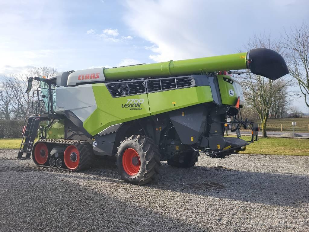 CLAAS Lexion 7700 TT Ražas novākšanas kombaini