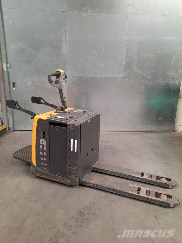 UniCarriers PMR200P Hidrauliskās stalažas ar platformu