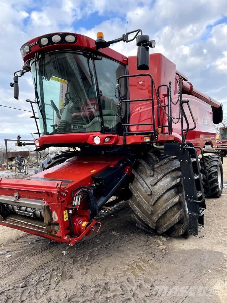 Case IH 9120 Ražas novākšanas kombaini