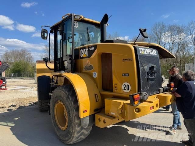 CAT 930 H Iekrāvēji uz riteņiem