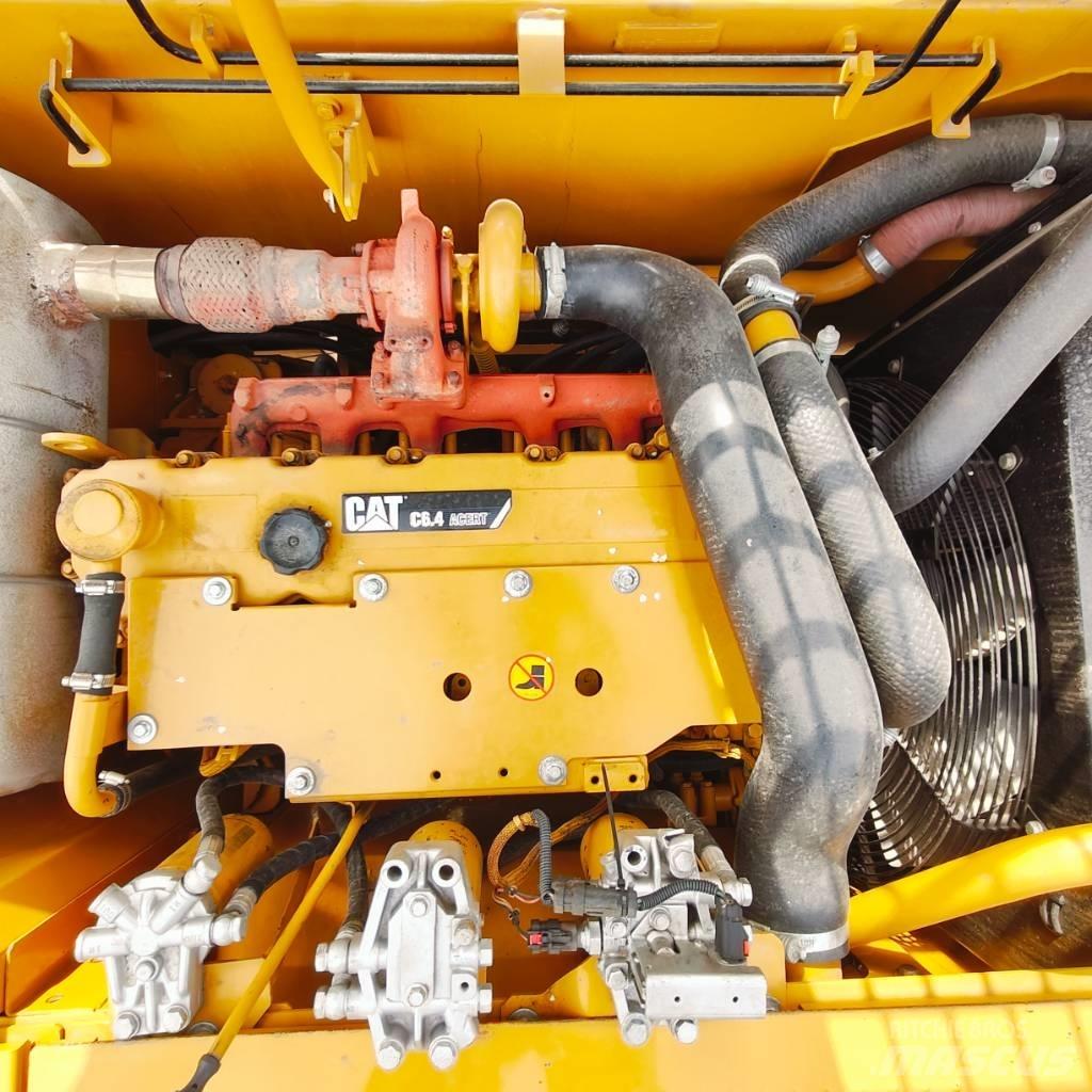CAT 320D Kāpurķēžu ekskavatori