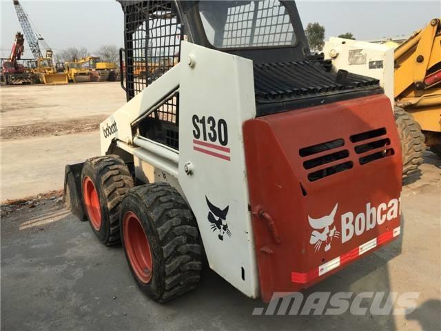 Bobcat S 130 Lietoti riteņu kompaktiekrāvēji