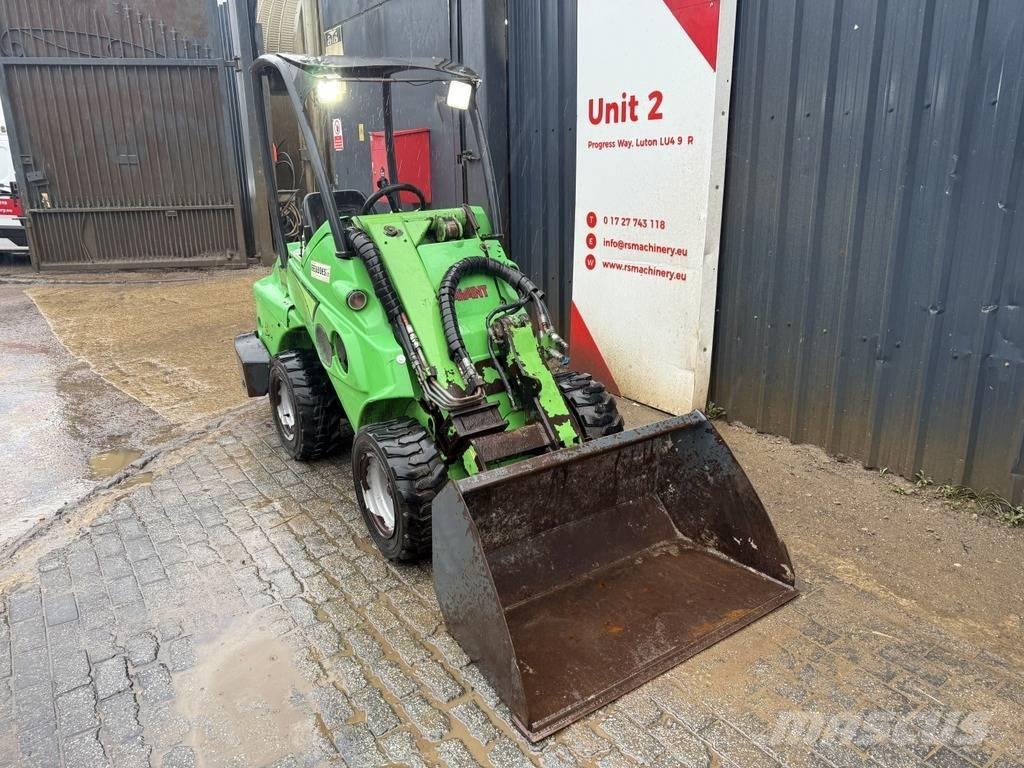 Avant 582 Lauksaimniecības pacēlāji