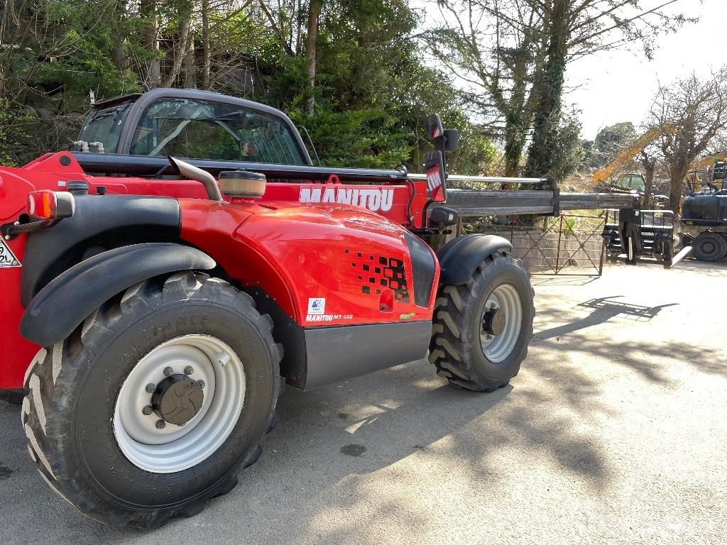 Manitou MT 932 Teleskopiskie manipulatori