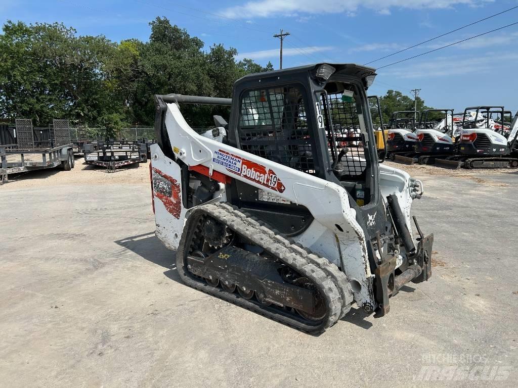 Bobcat T64 Lietoti riteņu kompaktiekrāvēji