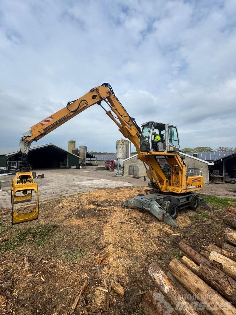 Liebherr A 924 C Baļķu iekrāvēji