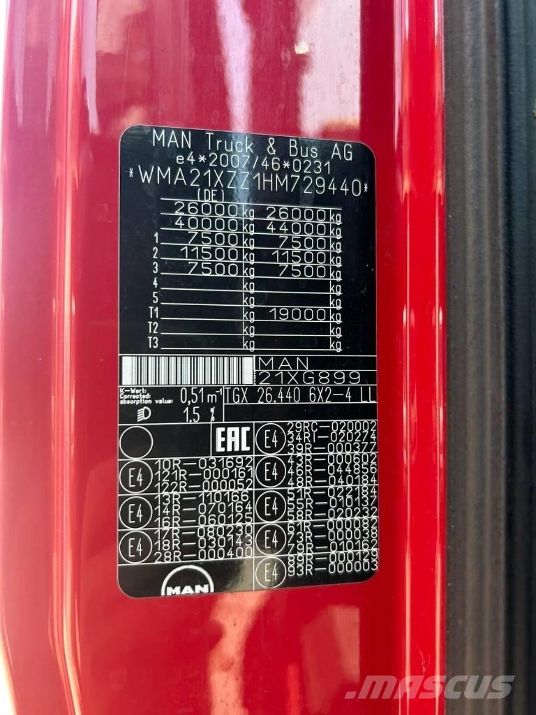 MAN TGX 26.440 Platformas/kravas mašīnas ar vinču