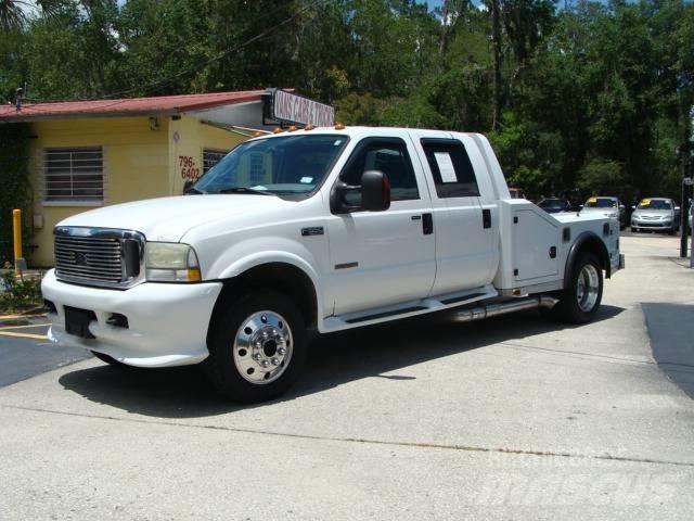 Ford F550 Platformas/izkraušana no sāniem