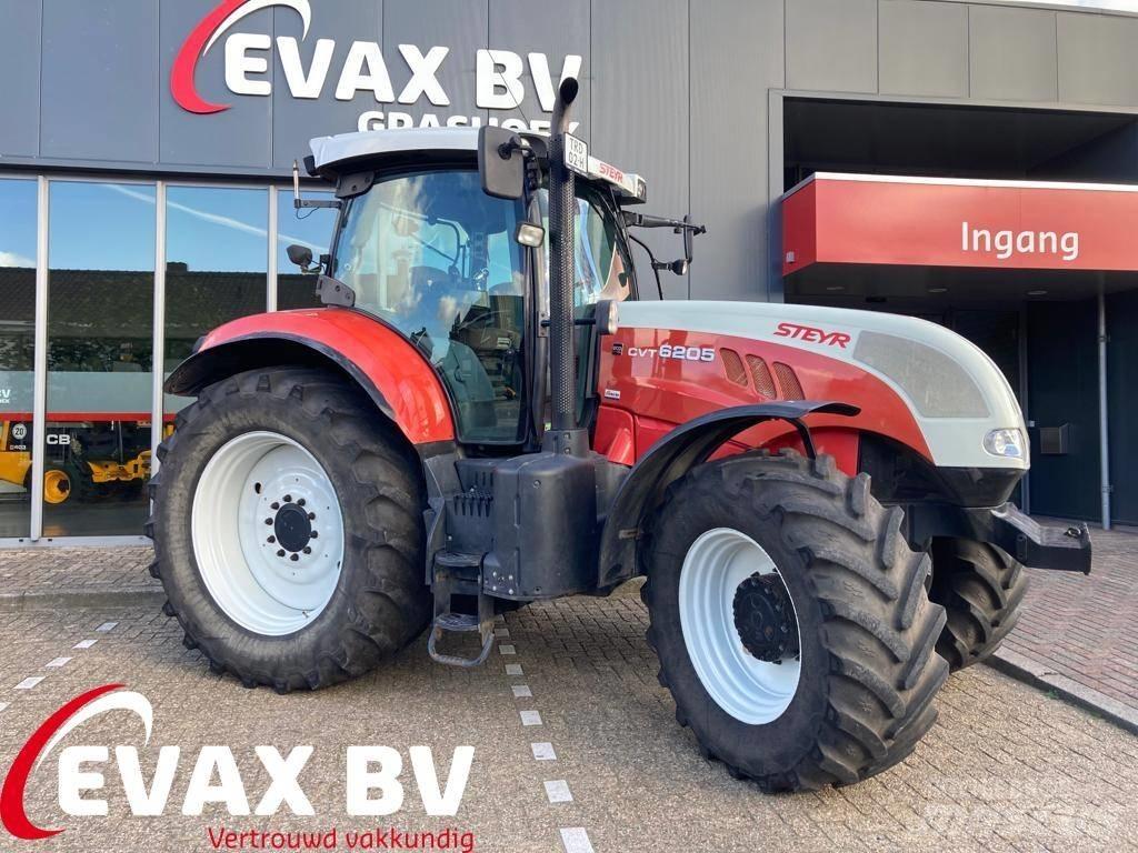 Steyr 6205 CVT Traktori