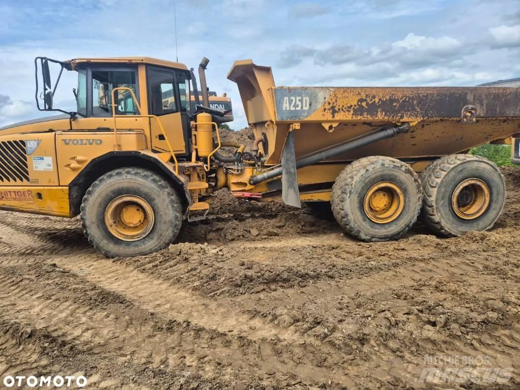 Volvo A 25 D Artikulētie pašizgāzēji