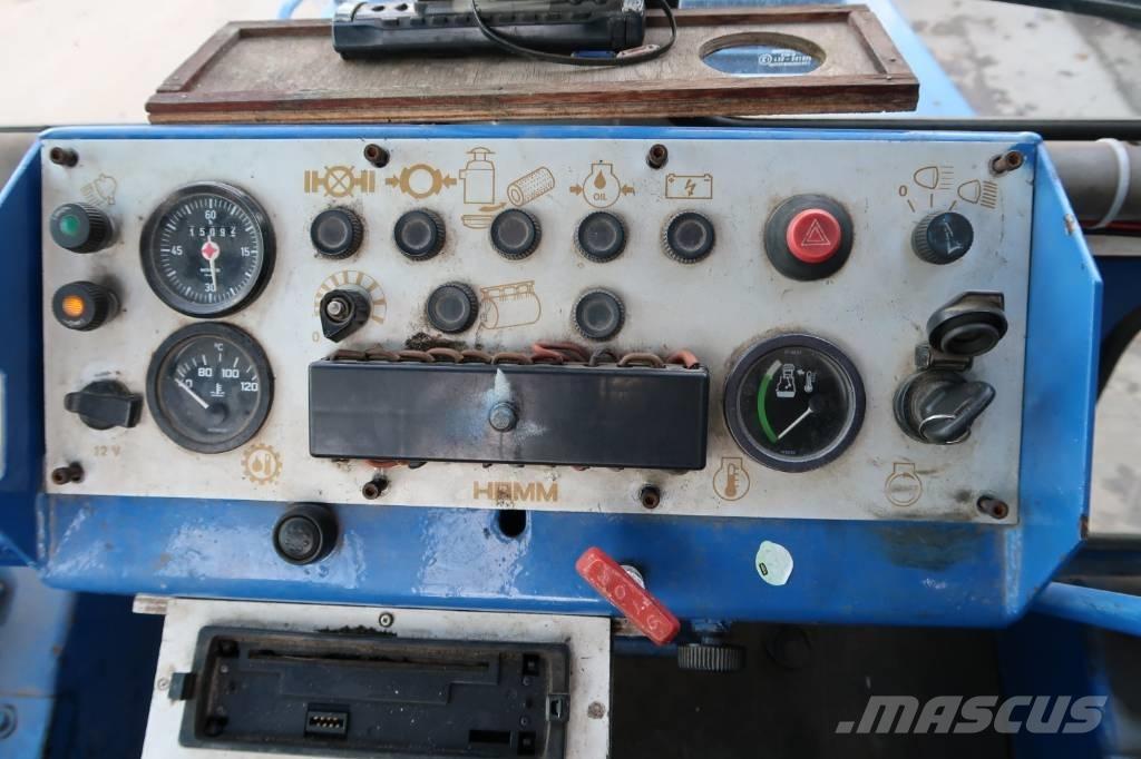 Hamm HW 90/10 Divvalču grunts veltņi