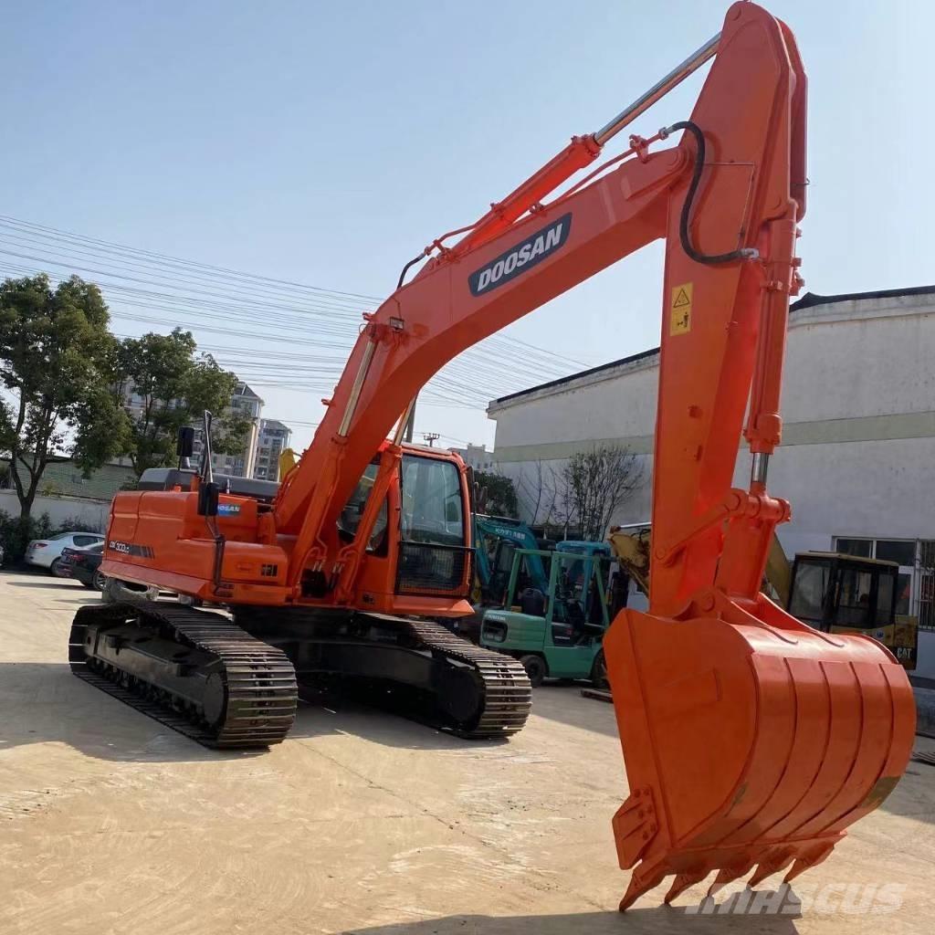 Doosan DX 300 LC Kāpurķēžu ekskavatori