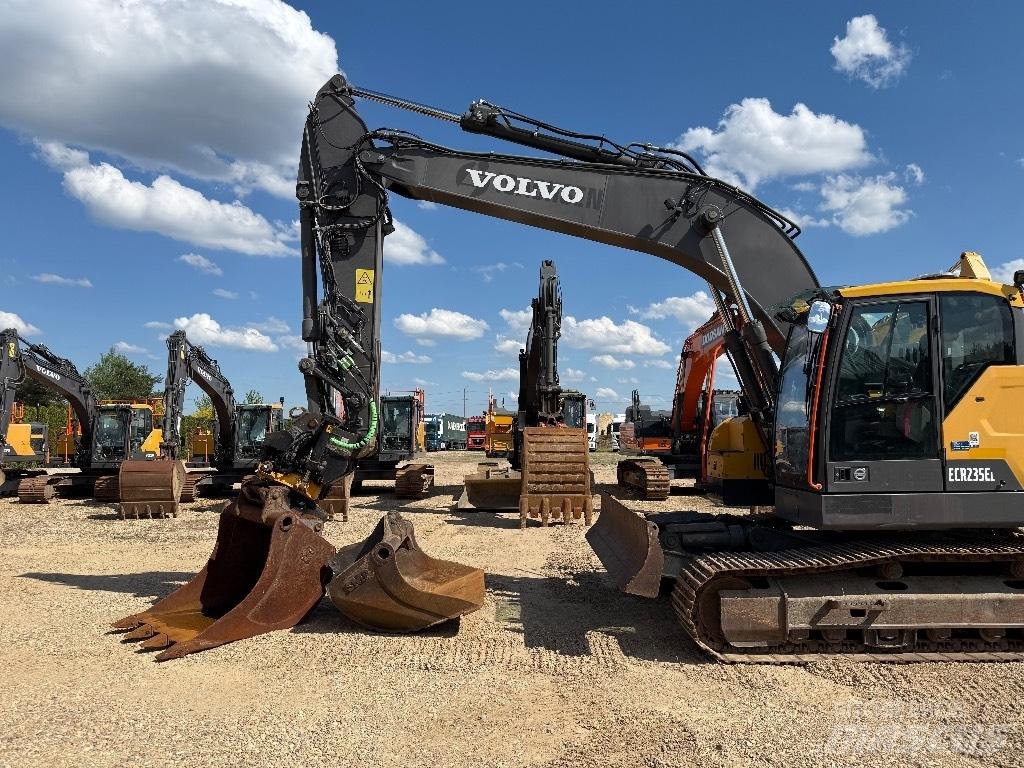 Volvo ECR 235 EL Kāpurķēžu ekskavatori
