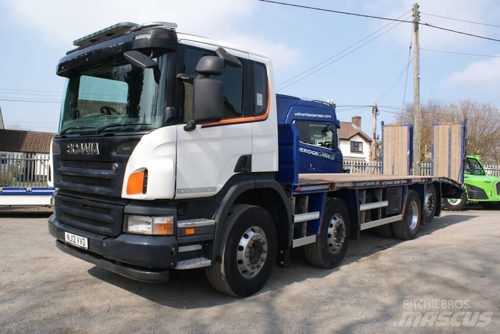 Scania P 360 CB Platformas/kravas mašīnas ar vinču