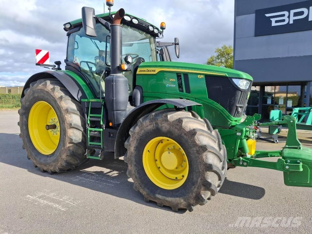 John Deere 6R 250 Traktori