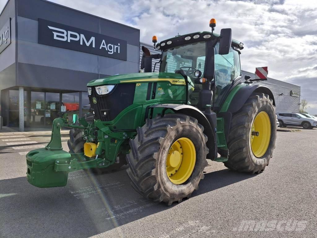 John Deere 6R 250 Traktori