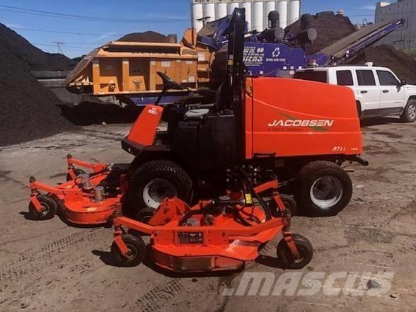 Jacobsen R311T Mauriņa traktors