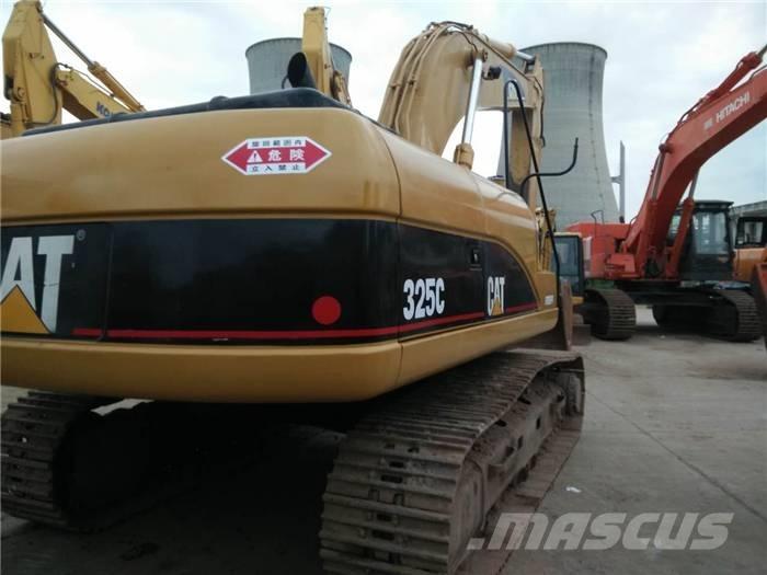 CAT 325 C Kāpurķēžu ekskavatori