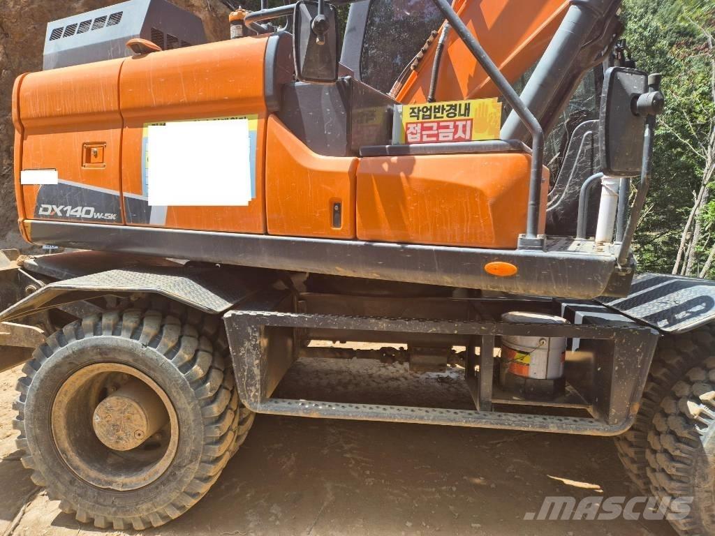 Doorne-Daf DX140W-5 Ekskavatori uz riteņiem