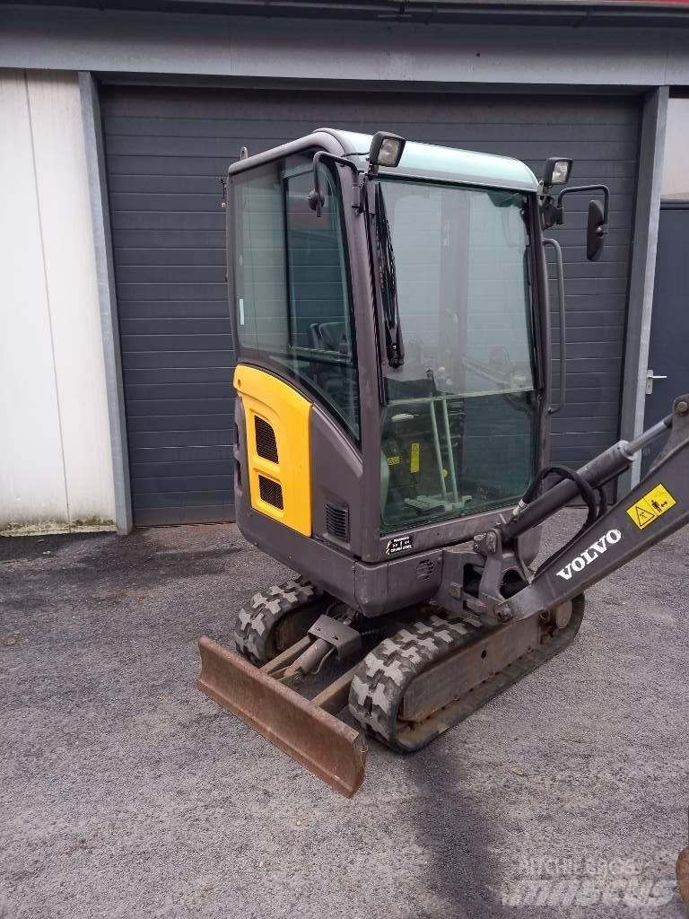 Volvo EC 15 Mini ekskavatori < 7 t