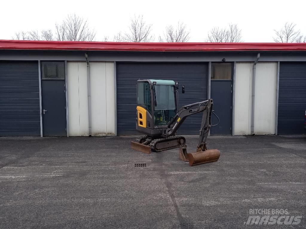 Volvo EC 15 Mini ekskavatori < 7 t