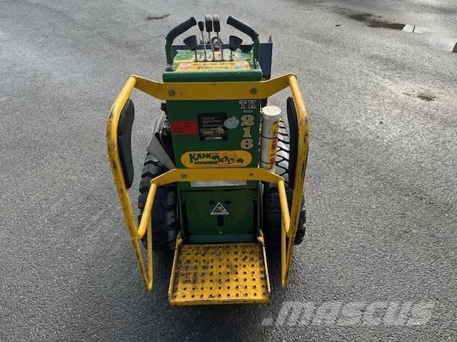  Kanga TK 216 Iekraušanas tehnika- Citi