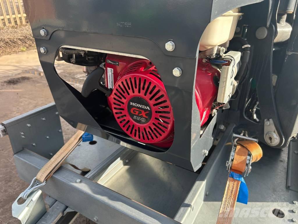 Leguan 135 Citi pacēlāji un platformas