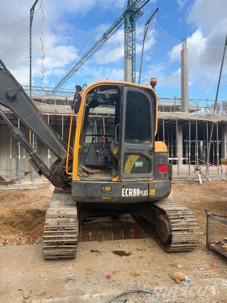 Volvo ECR 88 PLUS Vidēja lieluma ekskavatori 7 t - 12 t