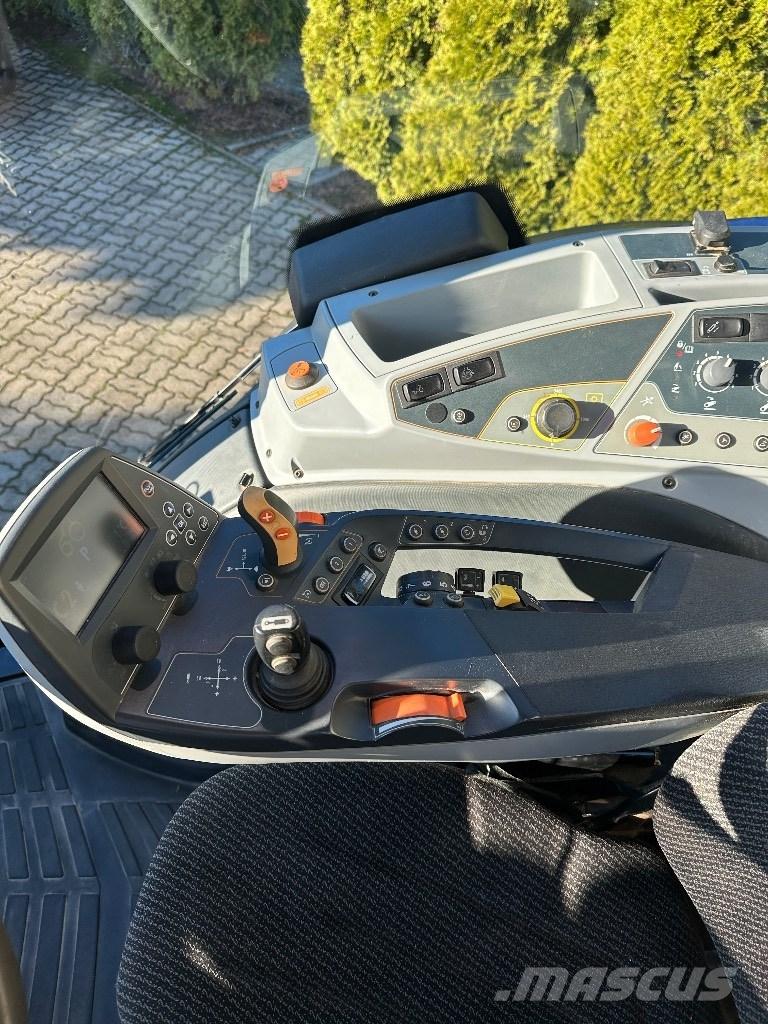 Valtra T234 VERSU Traktori