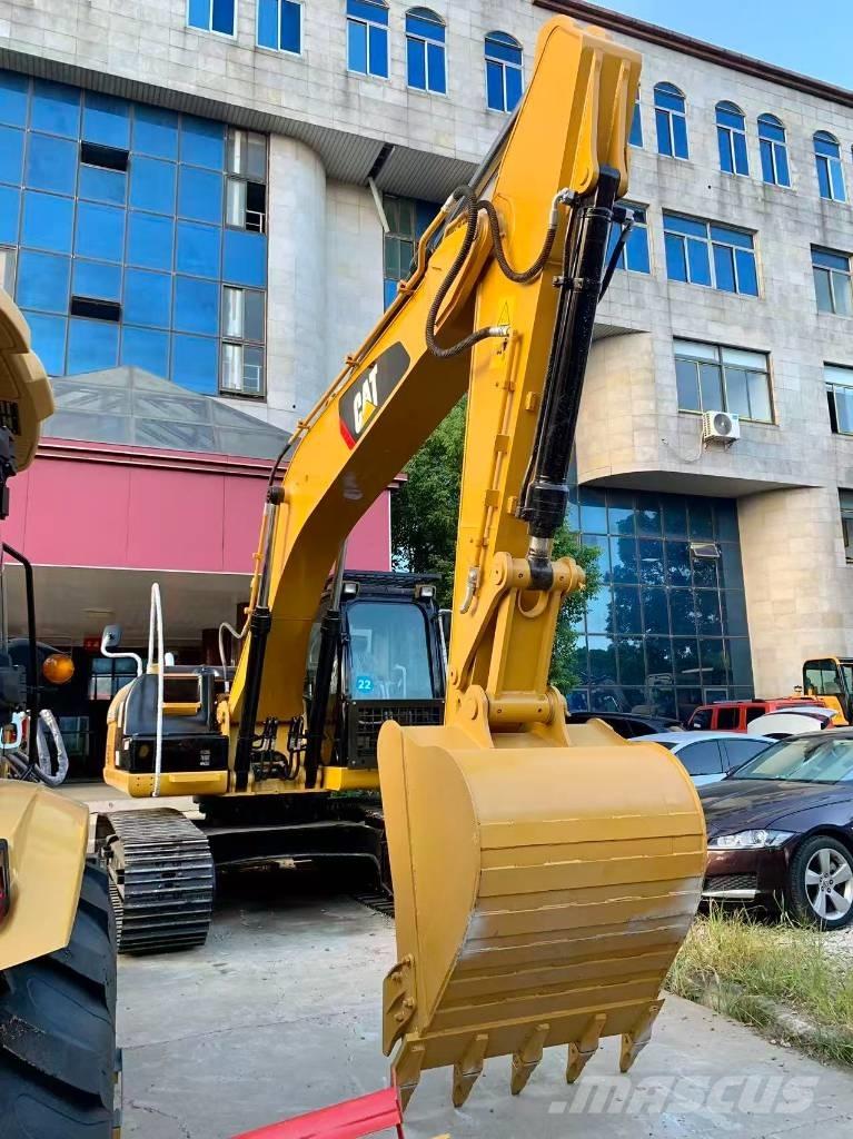 CAT 320 D Kāpurķēžu ekskavatori