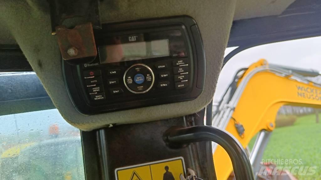 CAT 305.5 E CR Mini ekskavatori < 7 t