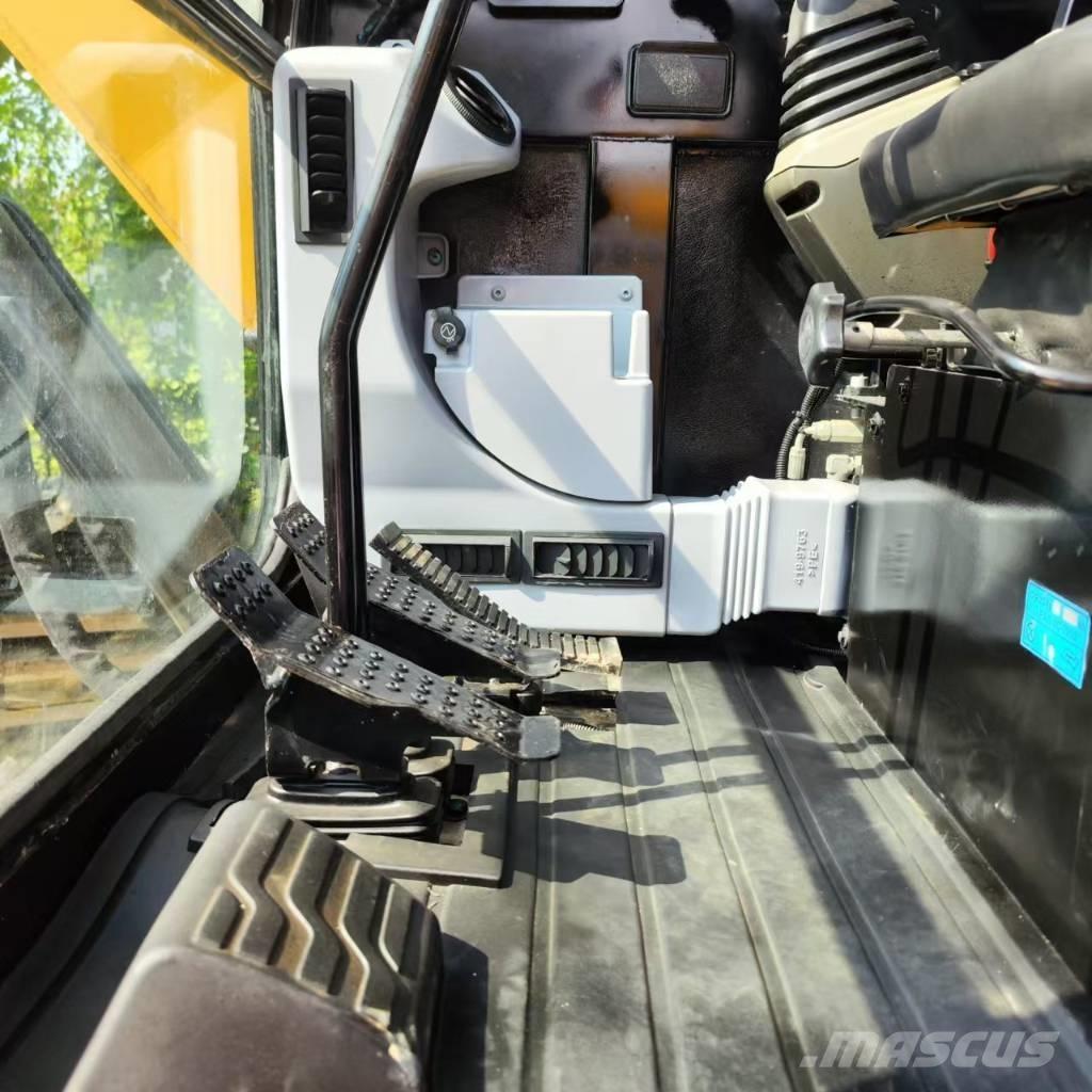 CAT 306 Kāpurķēžu ekskavatori