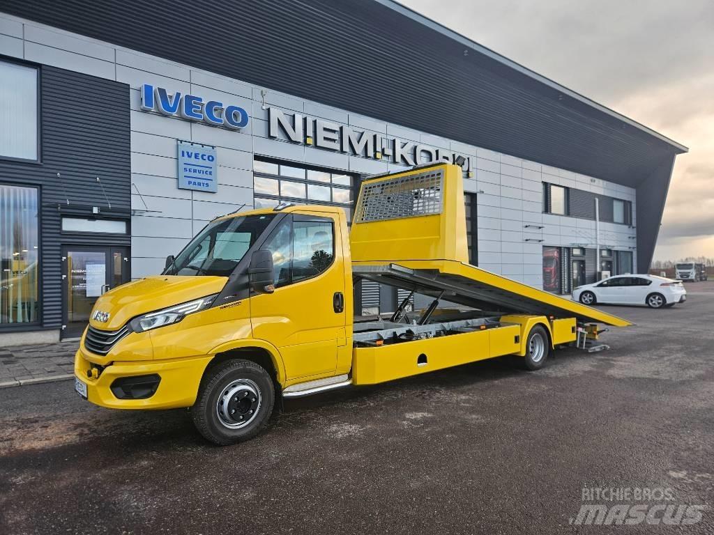 Iveco Daily 72C18/P Evakuators ar manipulatoru