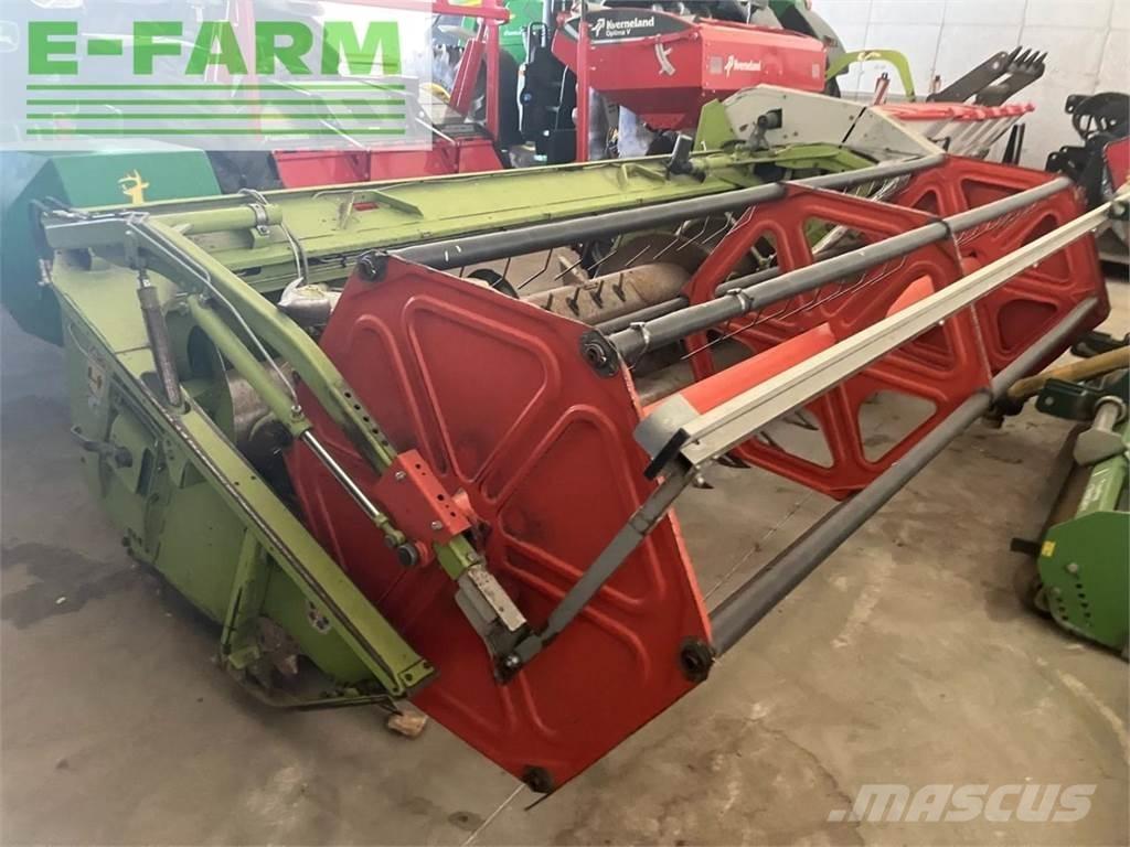 CLAAS Mega 370 Ražas novākšanas kombaini