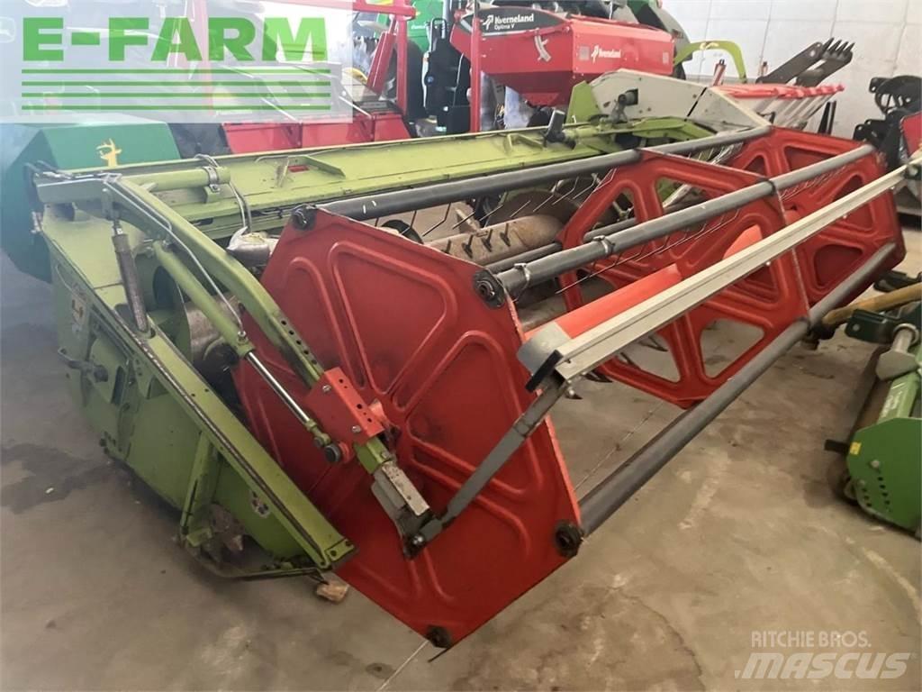 CLAAS Mega 370 Ražas novākšanas kombaini