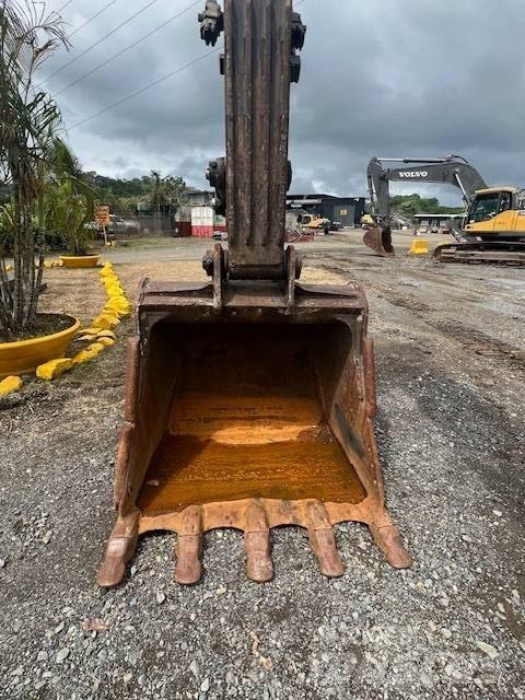 Volvo EC 220 D Kāpurķēžu ekskavatori