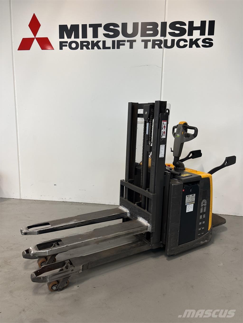 Atlet PDP200 Pašgājēji krautnētāji