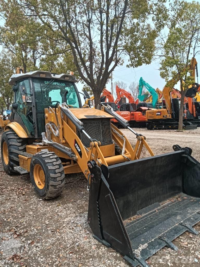 CAT 420F Iekrāvēji uz riteņiem