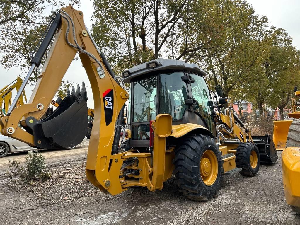 CAT 420F Iekrāvēji uz riteņiem