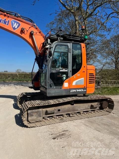 Doosan DX 140 LCR-5 Kāpurķēžu ekskavatori