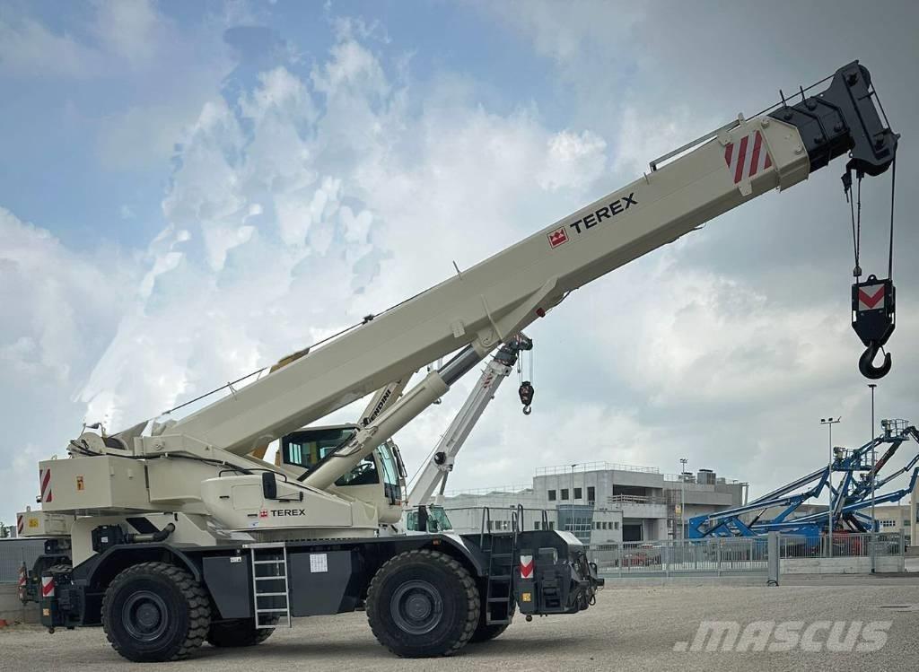 Terex Quadstar 1075 Celtņi nelīdzenām virsmām