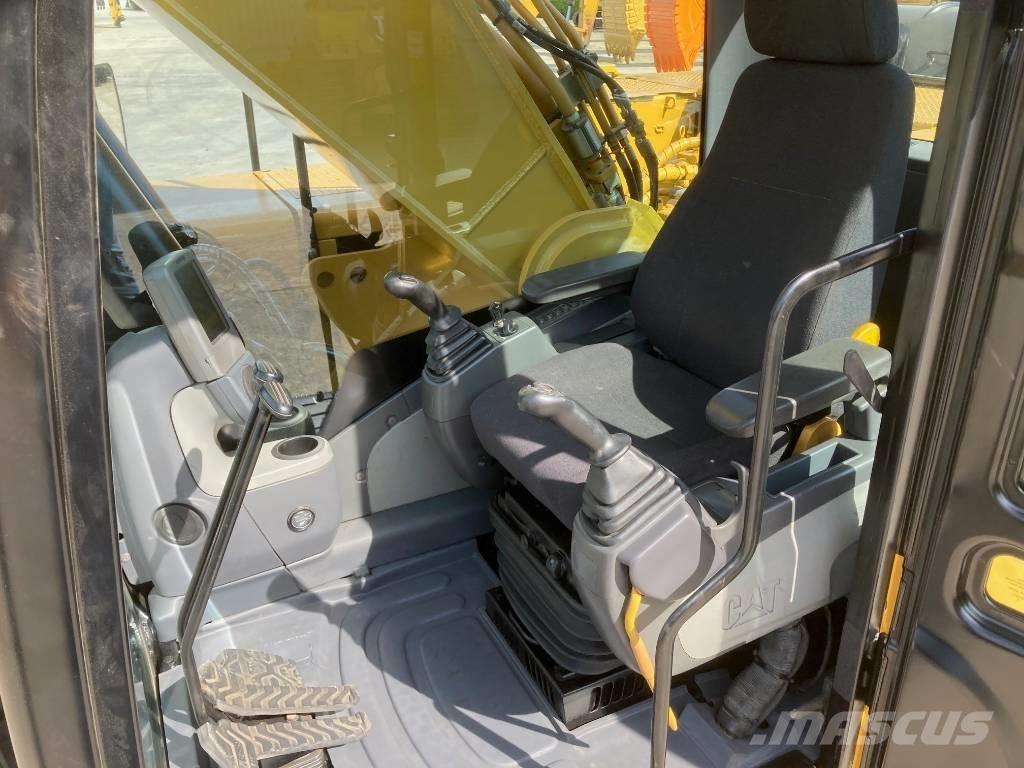 CAT 330 D L Kāpurķēžu ekskavatori