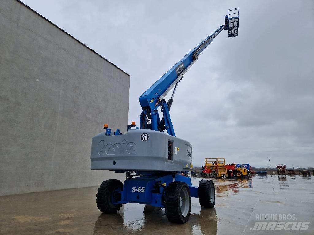 Genie S 65  RZ76 Teleskopiskie pacēlāji