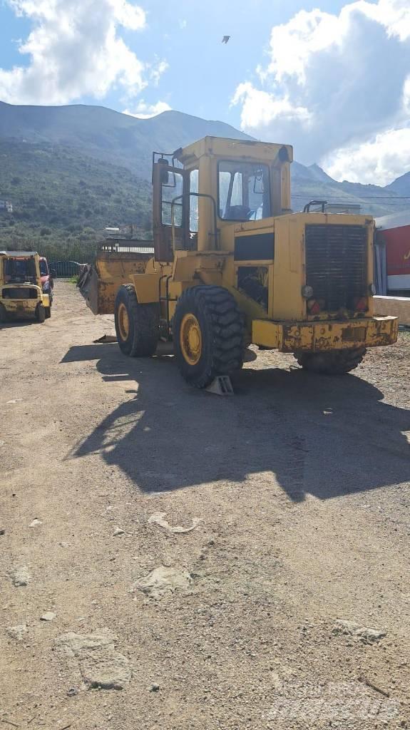 CAT 950 B Iekrāvēji uz riteņiem