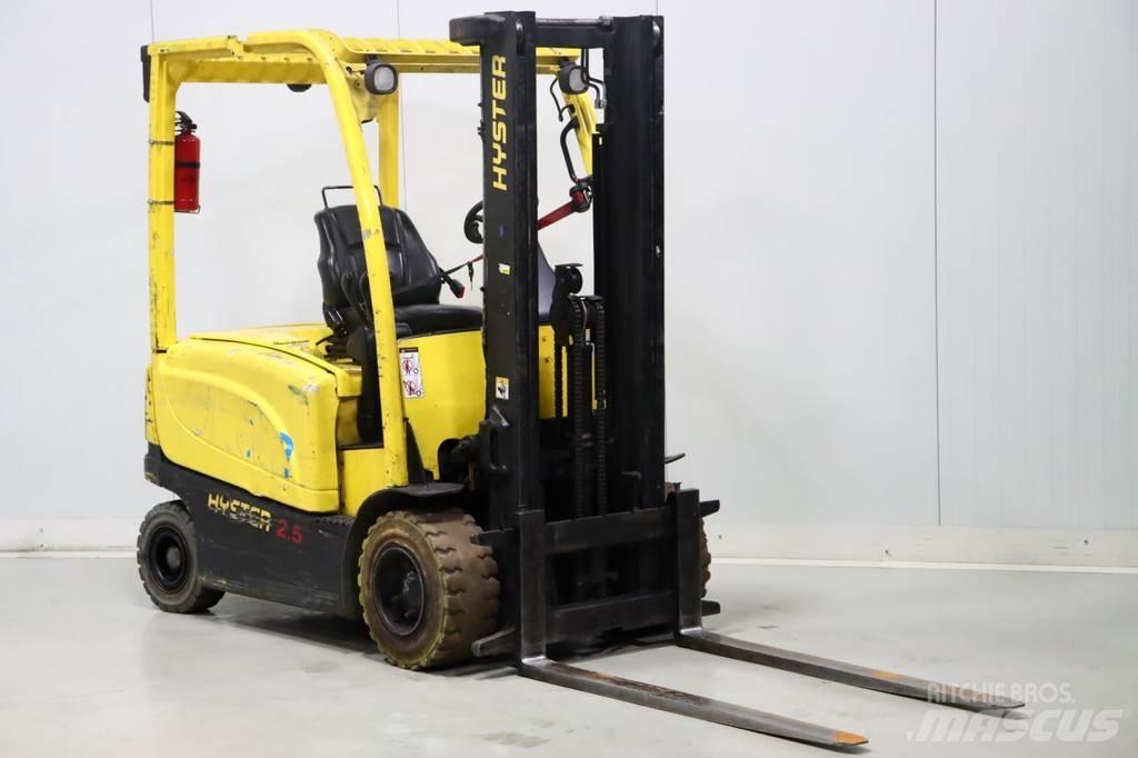 Hyster J2.5XN Elektriskie iekrāvēji